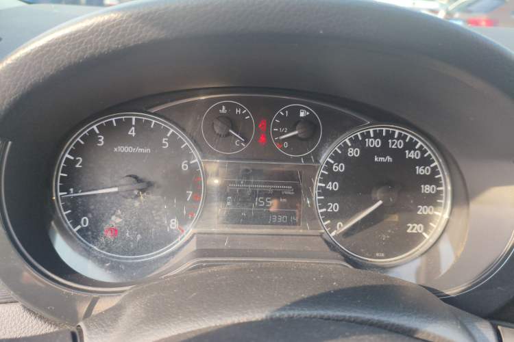 Used Nissan Tiida 2014 1.6L Manual Comfort Model