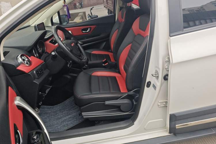 Used Haval H1 2015 1.5L Manual Luxury Model