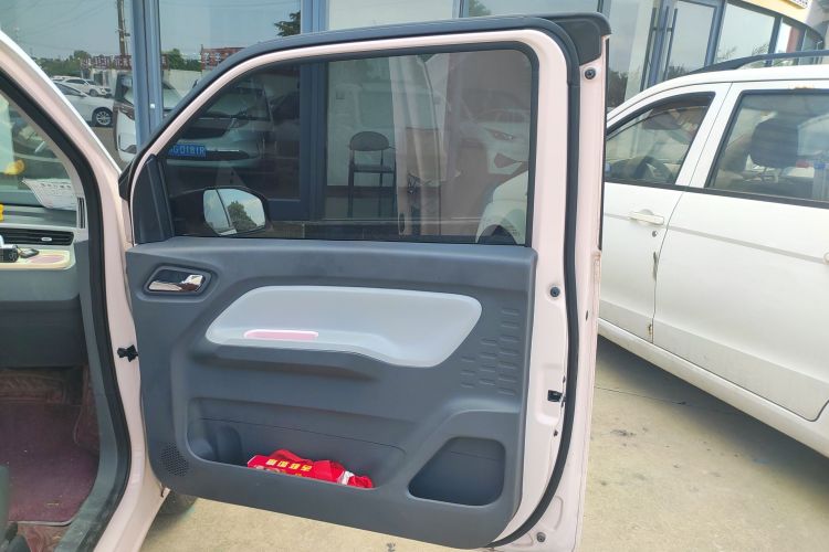 Used Wuling Hongguang MINIEV 2021 Macaron Fashion Model Lithium Iron Phosphate
