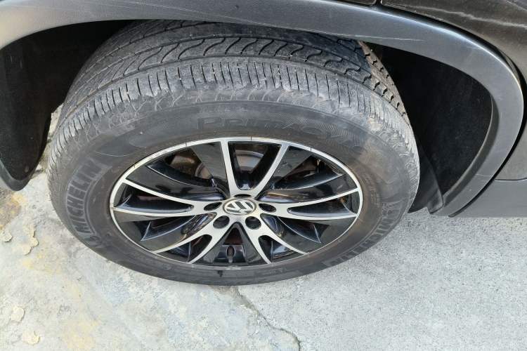 Used Volkswagen Tiguan 2013 2.0 TSI Automatic All-Wheel Drive Luxury Edition