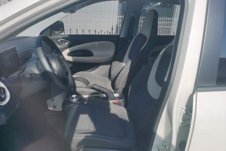 Used Wuling Bingo 2023 203km Light Edition
