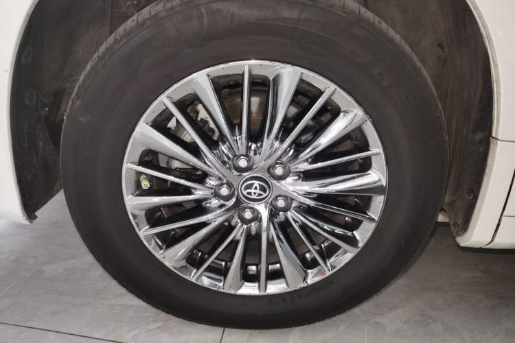 Used Toyota Alphard 2021 Dual-Engine 2.5L Prestige Edition
