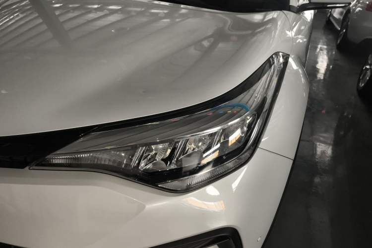 Used Toyota IZOA 2021 2.0L Enjoy Edition
