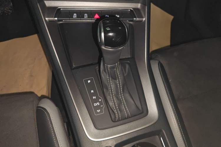 Used Audi Q3 2022 35 TFSI Fashion Dynamic Model