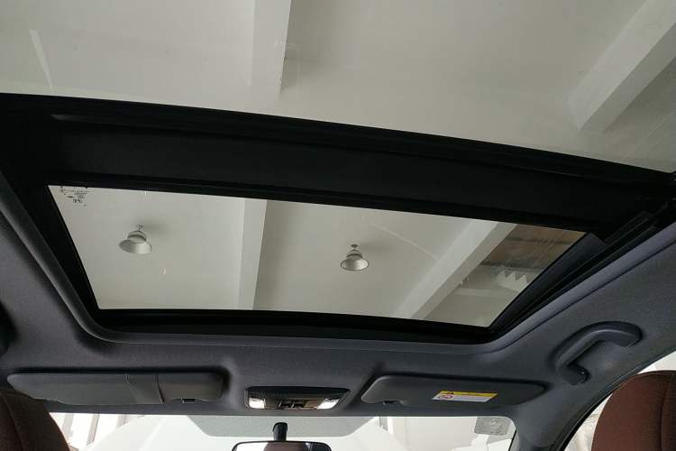 Used Honda XR-V 2017 1.8L VTi CVT Luxury Edition
