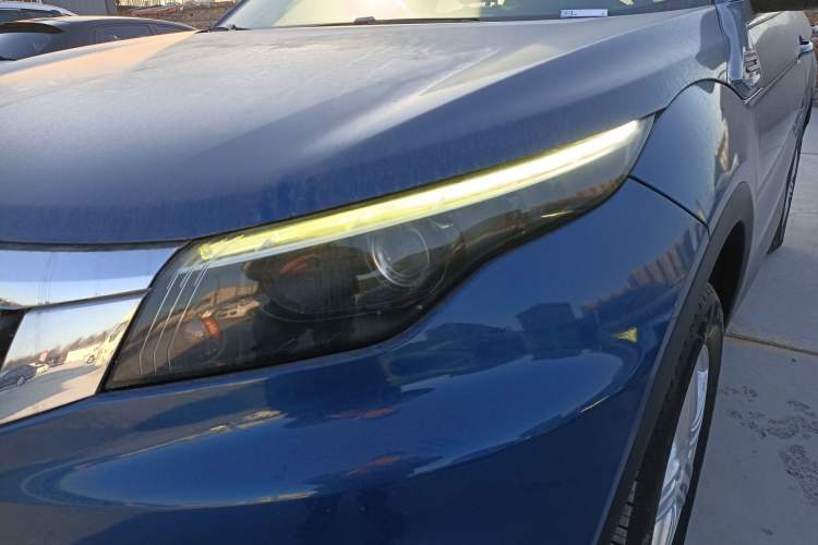 Used Qoros 5 2018 Revised Version 1.6T Automatic Leading Edition
