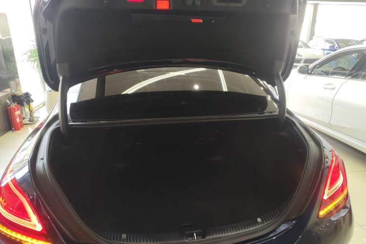 Used Mercedes-Benz C-Class 2020 Restyled C 260 L Sport Edition
