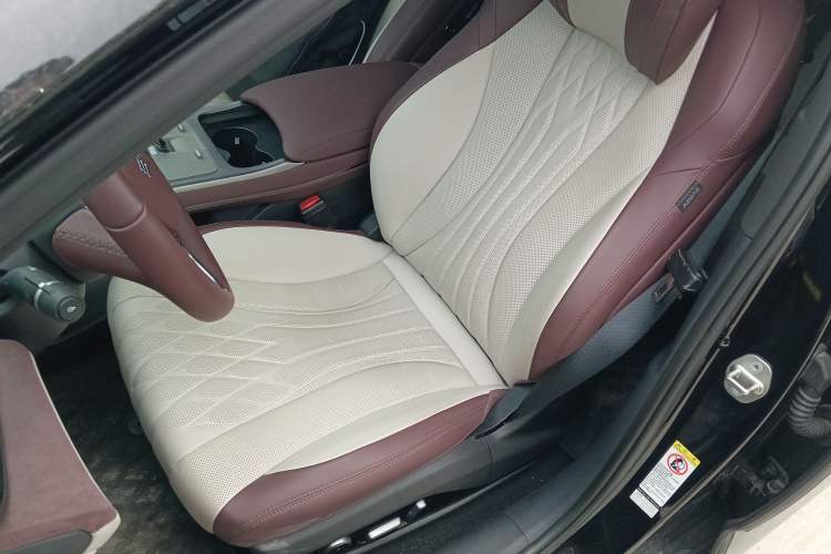 Used BYD Seal 2023 DM-i 1.5T 121km Flagship Model