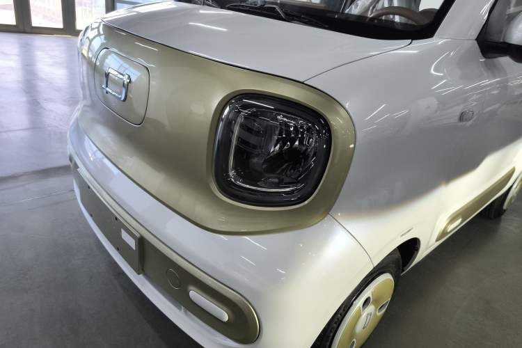 Used Bestune Pony 2026 222km Colorful Horse