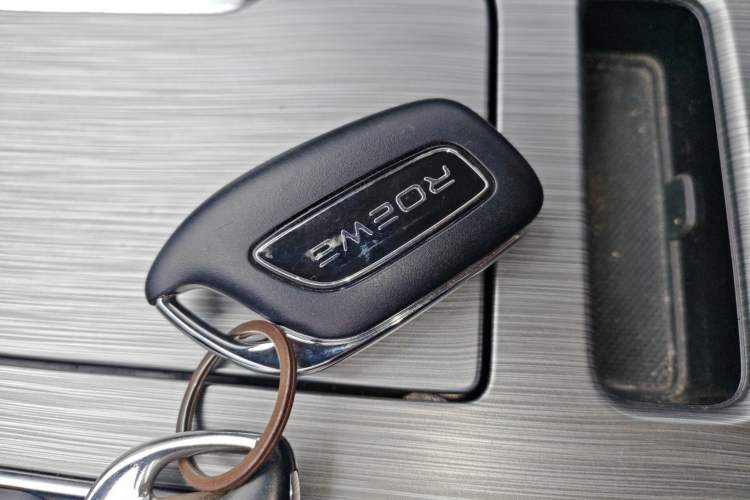 Used Roewe RX5 2020 PLUS 300TGI Automatic Ali National Style Luxury Edition
