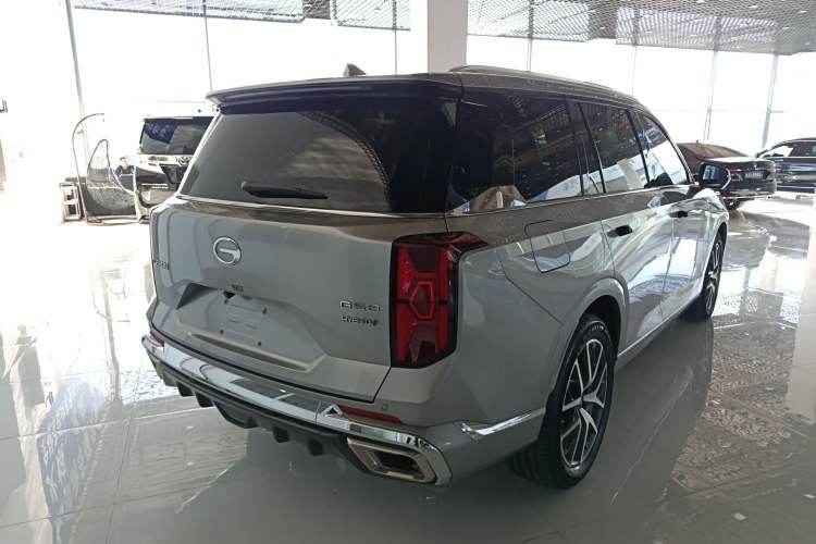 Used GAC Trumpchi GS8 2022 Dual-Engine Series 2.0TM Two-Wheel Drive Prestige Edition (7 Seats)
