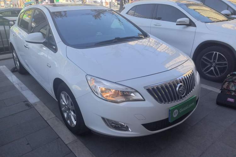 Used Buick GT 2014 XT 1.6L Automatic Fashion Edition
