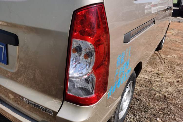 Used Wuling Rongguang S 2023 1.5L Base Version 5/7 Seats