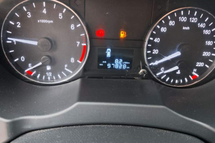 Used JAC Refine M3 2015 Maker Edition 1.6L Luxury Version
