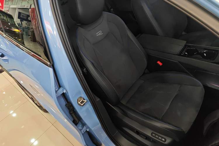 Used Volkswagen Tiguan L 2024 PRO 380TSI Four-Wheel Drive R-Line Prestige Edition
