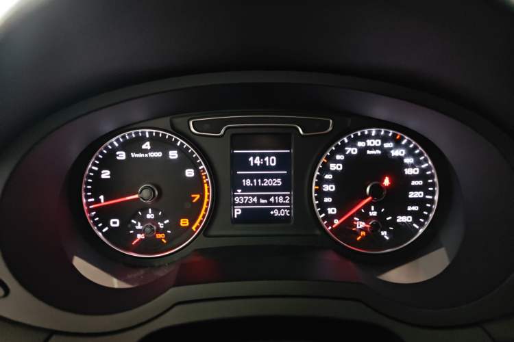 Used Audi Q3 2015 35 TFSI Comfort Model
