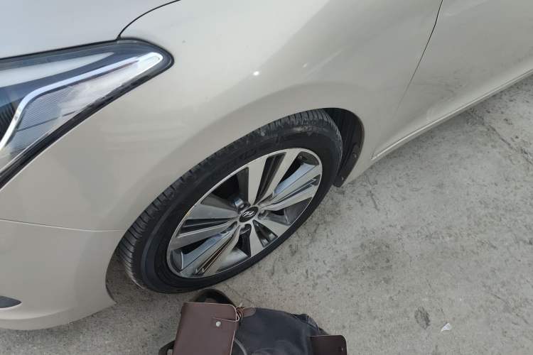 Used Hyundai Mistra 2014 1.8L Automatic Deluxe DLX Model