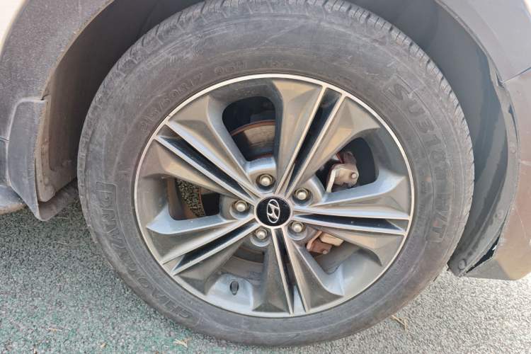 Used Hyundai ix25 2015 1.6L Automatic Two-Wheel Drive Smart GLS Trim