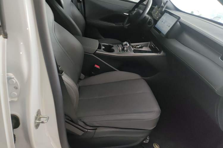 Used BYD Qin PLUS 2025 DM-i Smart Drive 55KM Leading Model