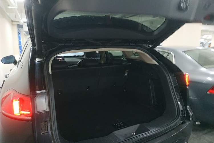 Used Wey VV7 2017 2.0T Ultra-Luxury Version
