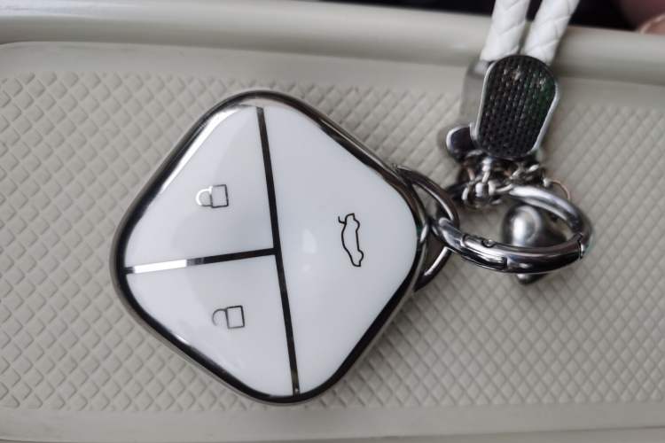 Used Wuling Bingo 2025 333 km Lingxi Connected Version
