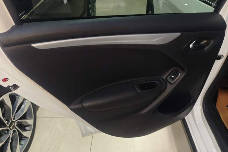 Used Citroen C3-XR 2015 1.6L Automatic Pioneer Model
