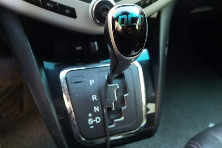 Used BYD S6 2014 2.4L Automatic Luxury Version 5 Seats