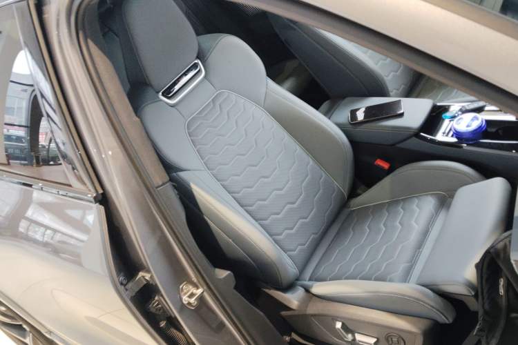 Used Audi Q6L e-tron 2026 First Launch Navigation Edition