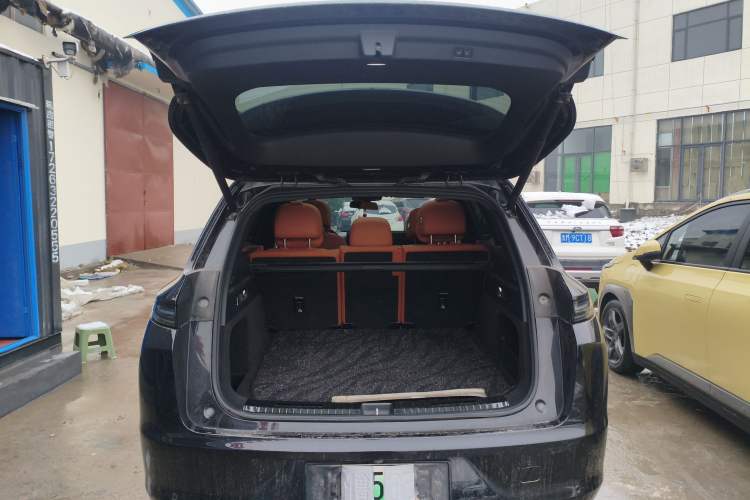 Used Li Auto L7 2023 Air model
