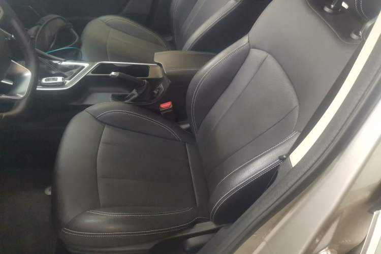 Used Geely Auto Vision X3 2019 Upgraded Model 1.5L CVT Elite Version
