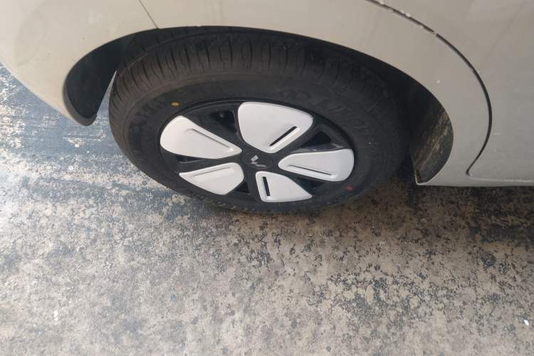 Used Wuling Hongguang MINIEV 2025 Four-Door Version Advanced Edition