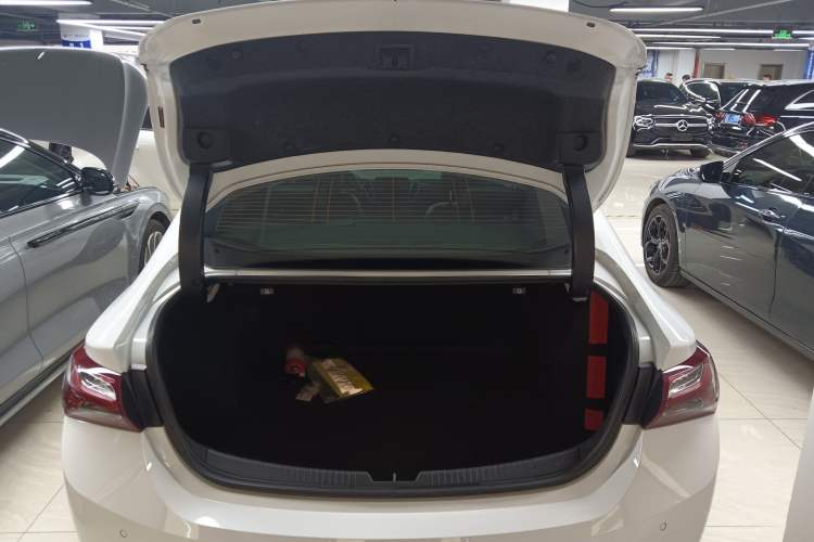 Used Chevrolet Malibu XL 2021 Redline 550T Automatic RuiLian Edition