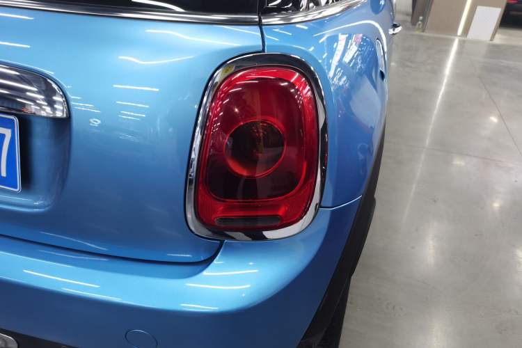 Used  MINI 2016 1.2T ONE Pioneer Edition
