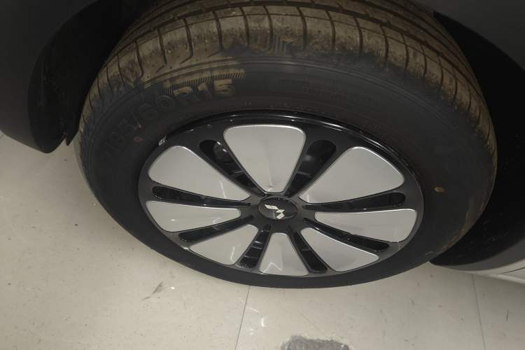 Used Wuling Bingo 2024 333 km Enjoyment Version