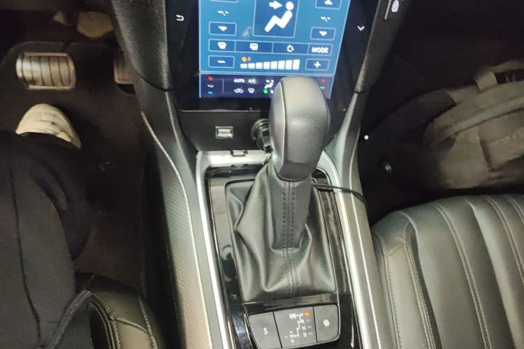 Used Peugeot 408 2019 230THP Automatic Luxury Edition China V Standard
