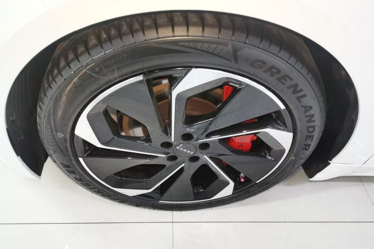 Used Zeekr 001 2022 Ultra-Long Range Dual-Motor YOU Version