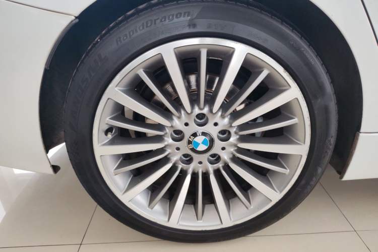 Used BMW 3 Series 2019 320Li Fashion Model
