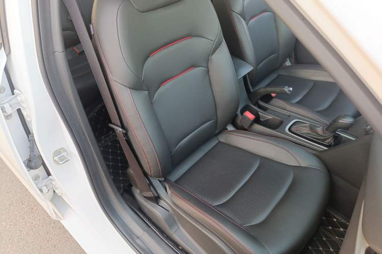 Used Chevrolet Monza 2019 RS 330T Automatic Comfort Edition China VI Standard