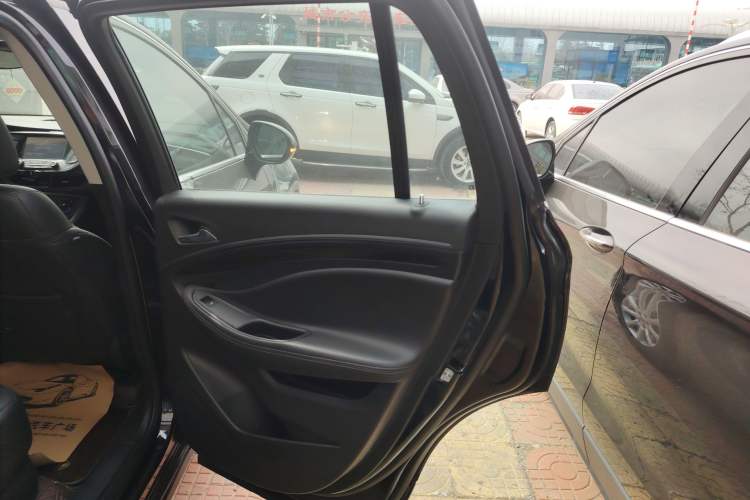 Used Buick Envision 2019 20T Two-Wheel Drive Elite Version China VI Standard
