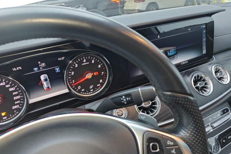 Used Mercedes-Benz E-Class 2018 E 200 4MATIC Coupe
