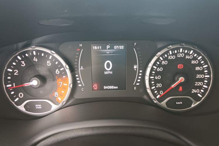 Used  Renegade 2017 180T Automatic High-Energy Version
