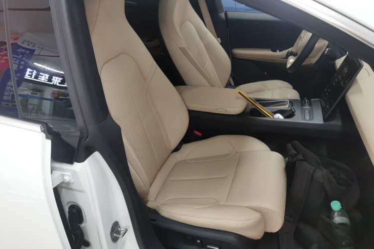 Used Nio ET5T 2023 75 kWh Touring
