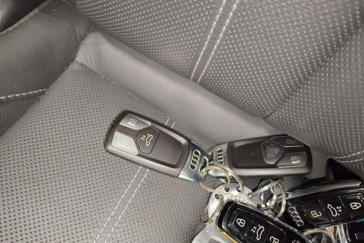 Used Audi A4L 2023 40 TFSI Luxury Dynamic Model