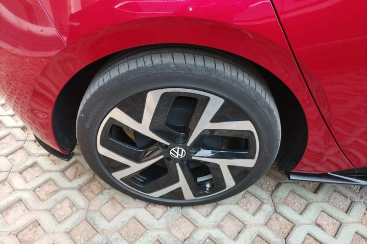 Used Volkswagen ID.3 2026 Smart Edition Advanced Intelligent GTX Kit Model
