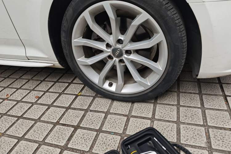 Used Audi A4L 2018 30th Anniversary Edition 40 TFSI Fashion Model