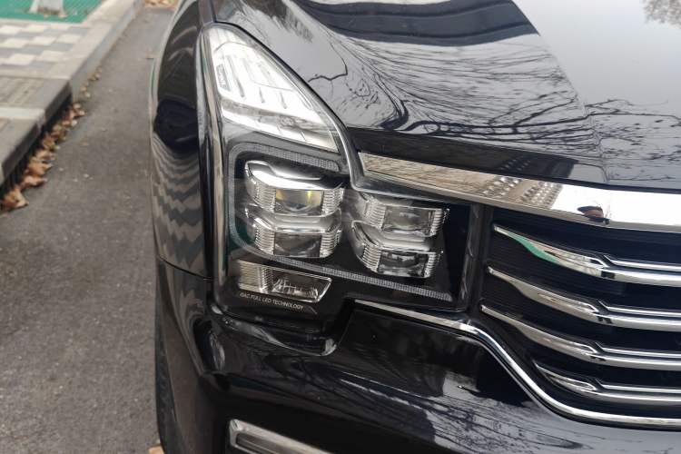 Used GAC Trumpchi GS8 2017 320T Two-Wheel Drive Luxury Smart Connectivity Version (7 Seats)
