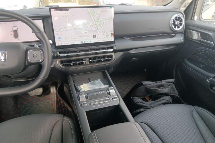 Used Tank 300 New Energy 2024 Hi4-T