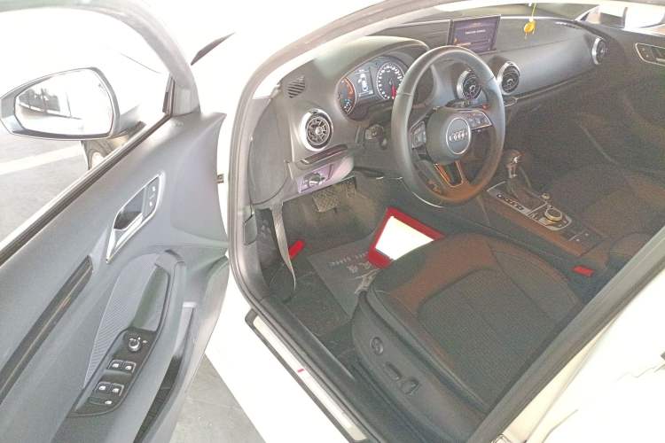 Used Audi A3 2018 30th Anniversary Edition Limousine 35 TFSI Fashion Model
