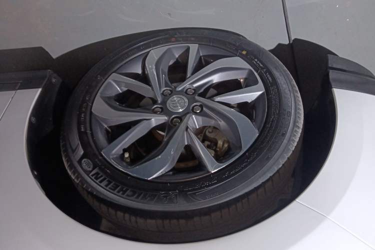 Used Buick Velite 6 2020 Plug-in Hybrid Connected Smart Edition
