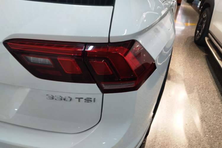 Used Volkswagen Tiguan L 2021 330TSI Automatic Two-Wheel Drive R-Line Enhanced Edition